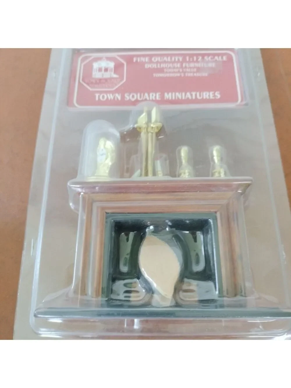 Dollhouse Fireplace Tools Mantle Clock TOWN SQUARE MINIATURES Cherry Wood NOS